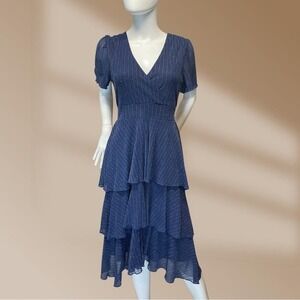 SirenLily Women's Size S Dusty Periwinkle Blue Flowy Dress With Silver Threading